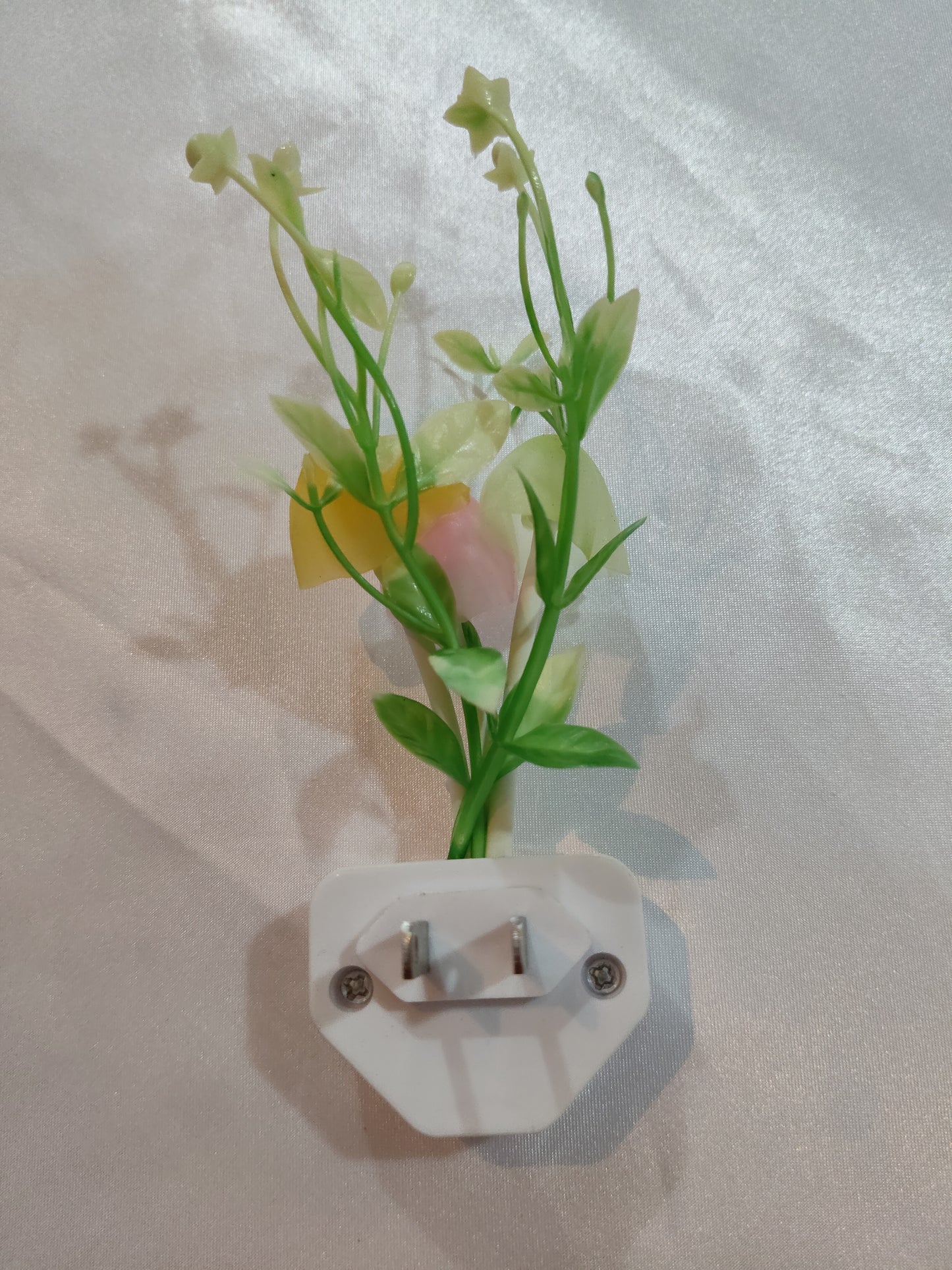 Color-Changing Mushroom LED Lamp