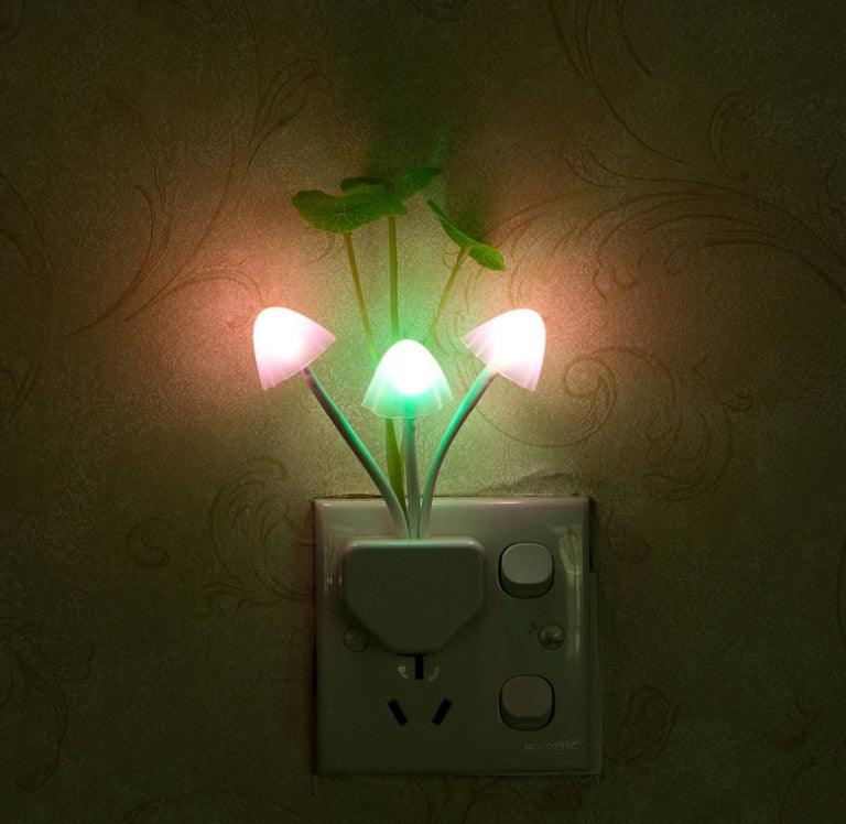 Color-Changing Mushroom LED Lamp