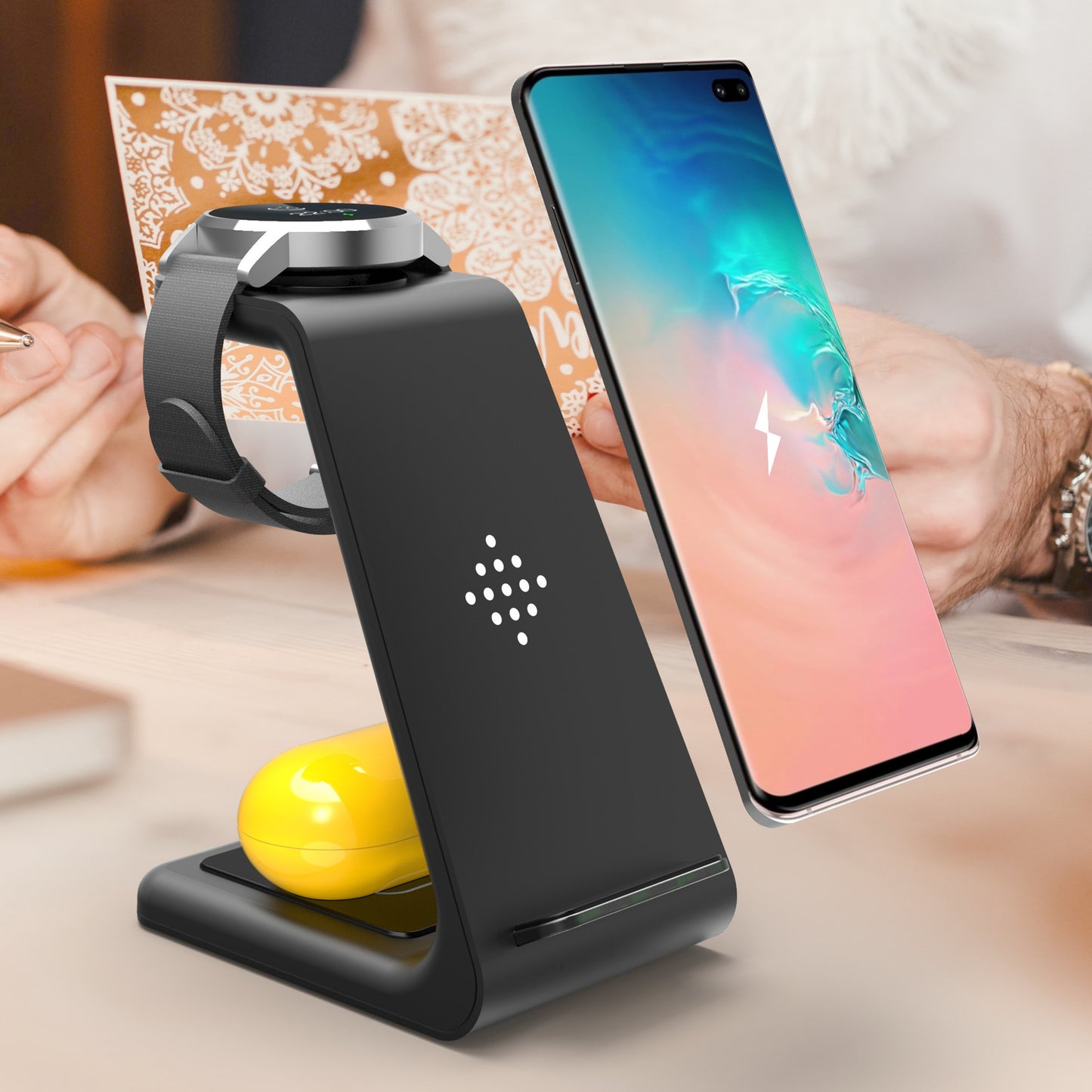 3-in-1 Fast Wireless Charging Station
