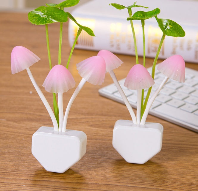 Color-Changing Mushroom LED Lamp
