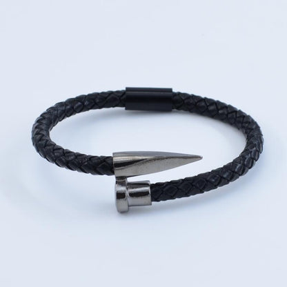 Stylish Leather Bracelet: Magnetic Clasp Gift