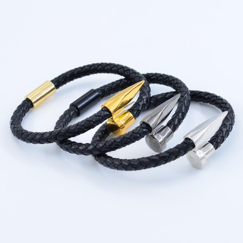 Stylish Leather Bracelet: Magnetic Clasp Gift