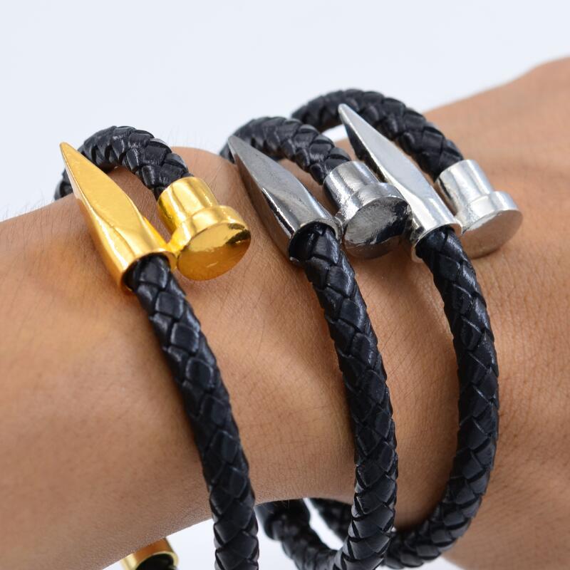 Stylish Leather Bracelet: Magnetic Clasp Gift